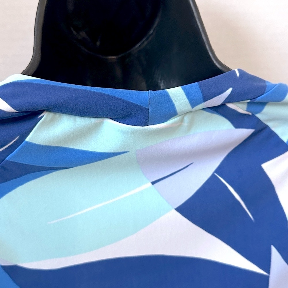 La Blanca Multicolor Leaf Pattern Long Sleeve Was… - image 6